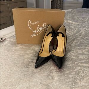 these lovely shoes are‎ so stylish and  beautiful you will never take them offf